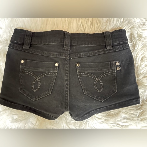 💄2 for 15$💄Streetwear Society Classic Jean Shorts Size 01 Womens US - Picture 2 of 4